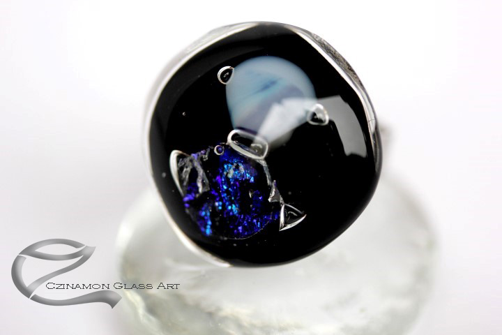 Fekete kék dichroic kerek üveg gyűrű