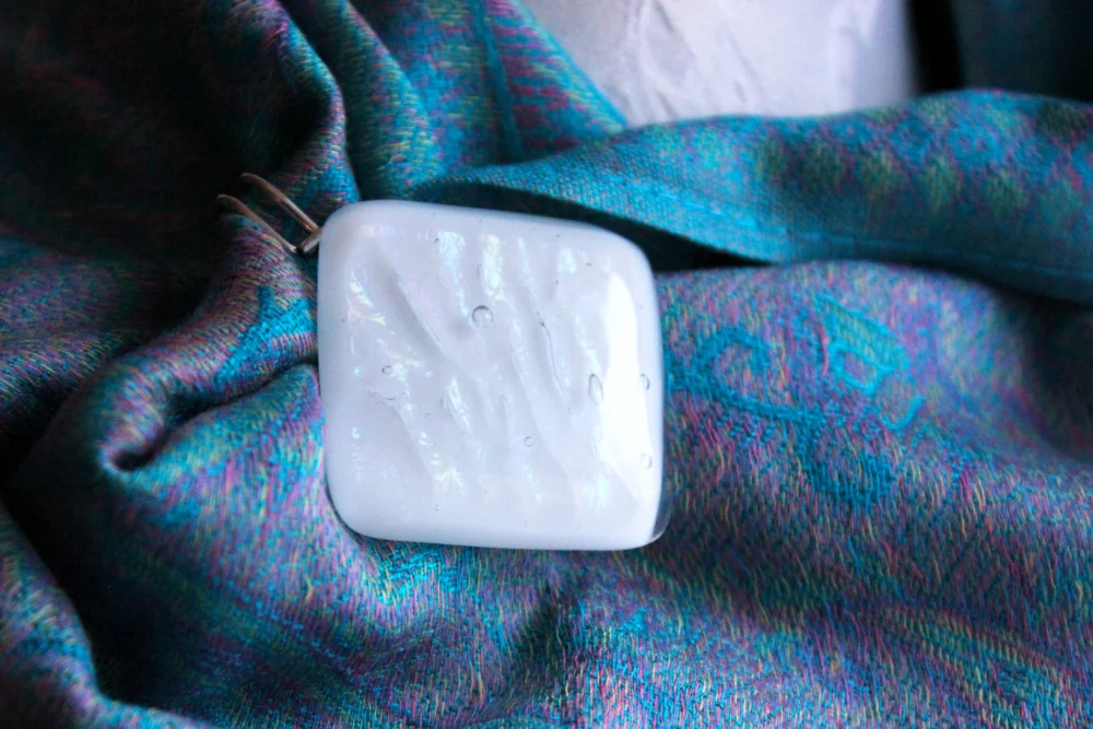 Dichroic üvegékszerek