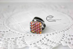 Rózsaszínes dichroic gyűrű
